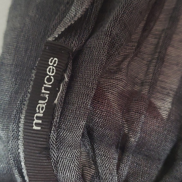 Maurice gorgeous scarf - Picture 3 of 4